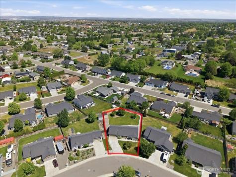 5126 Monica Street West Richland WA 99353