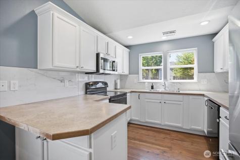 5126 Monica Street West Richland WA 99353
