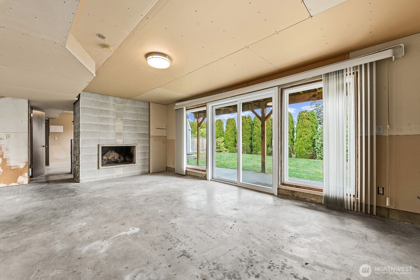 9029 Eastview Avenue Everett WA 98208