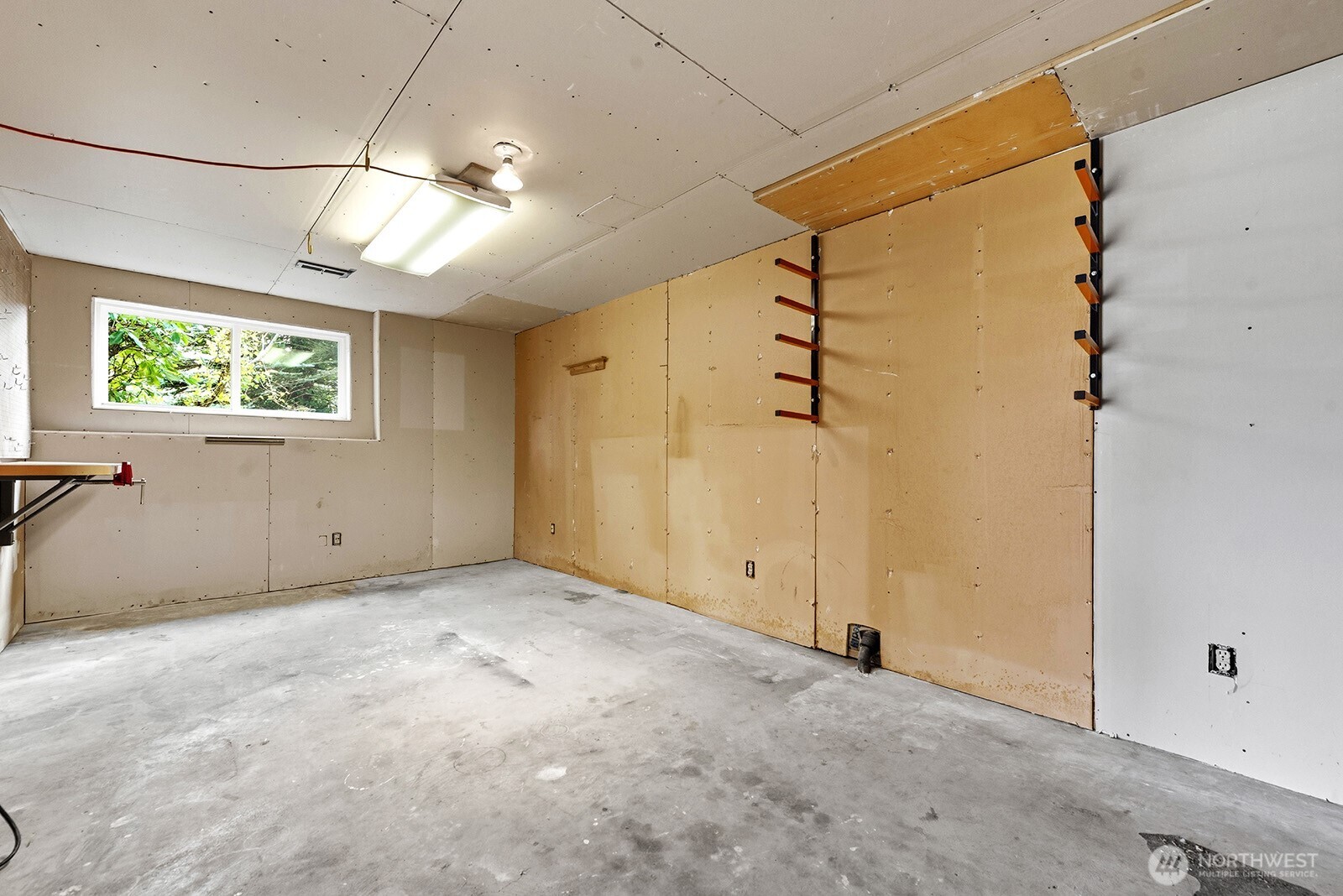 9029 Eastview Avenue Everett WA 98208