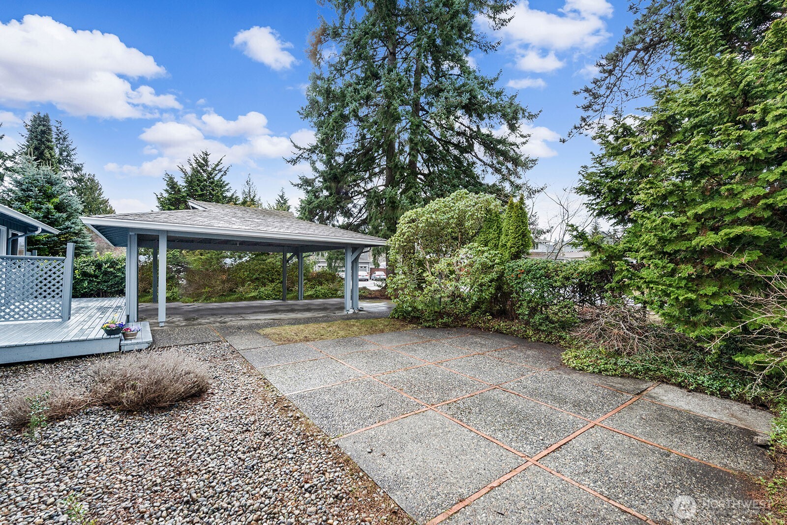 9029 Eastview Avenue Everett WA 98208
