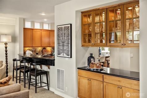 773 Summerhill Ridge Drive NW Issaquah WA 98027