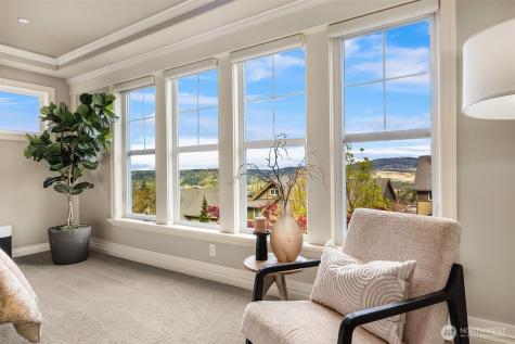 773 Summerhill Ridge Drive NW Issaquah WA 98027