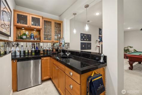 773 Summerhill Ridge Drive NW Issaquah WA 98027