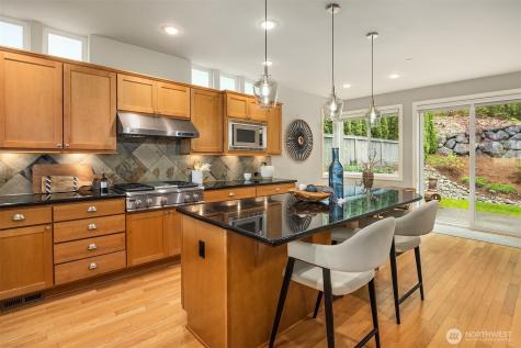 773 Summerhill Ridge Drive NW Issaquah WA 98027
