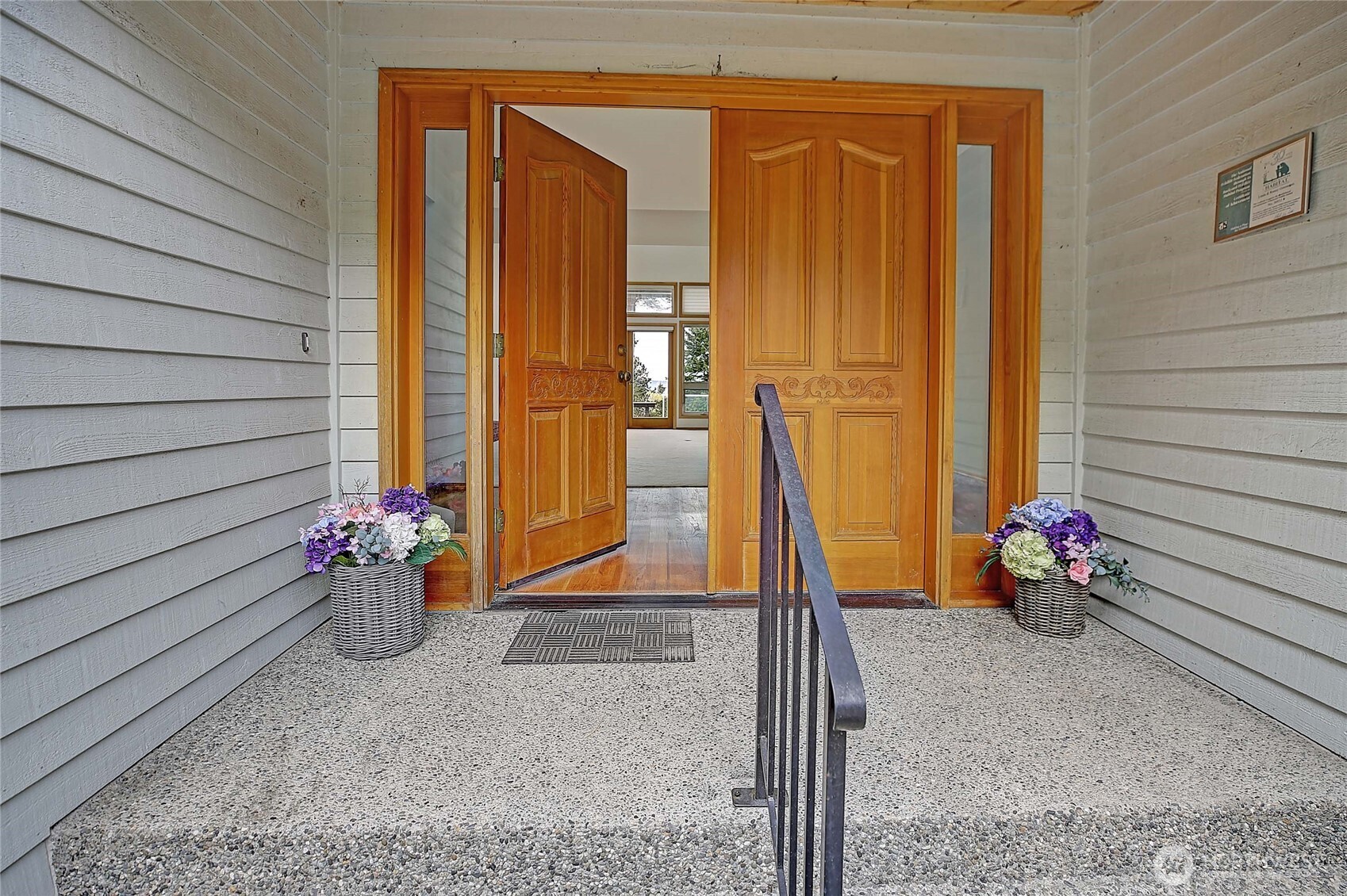 4193 S Camano Drive Camano Island WA 98282