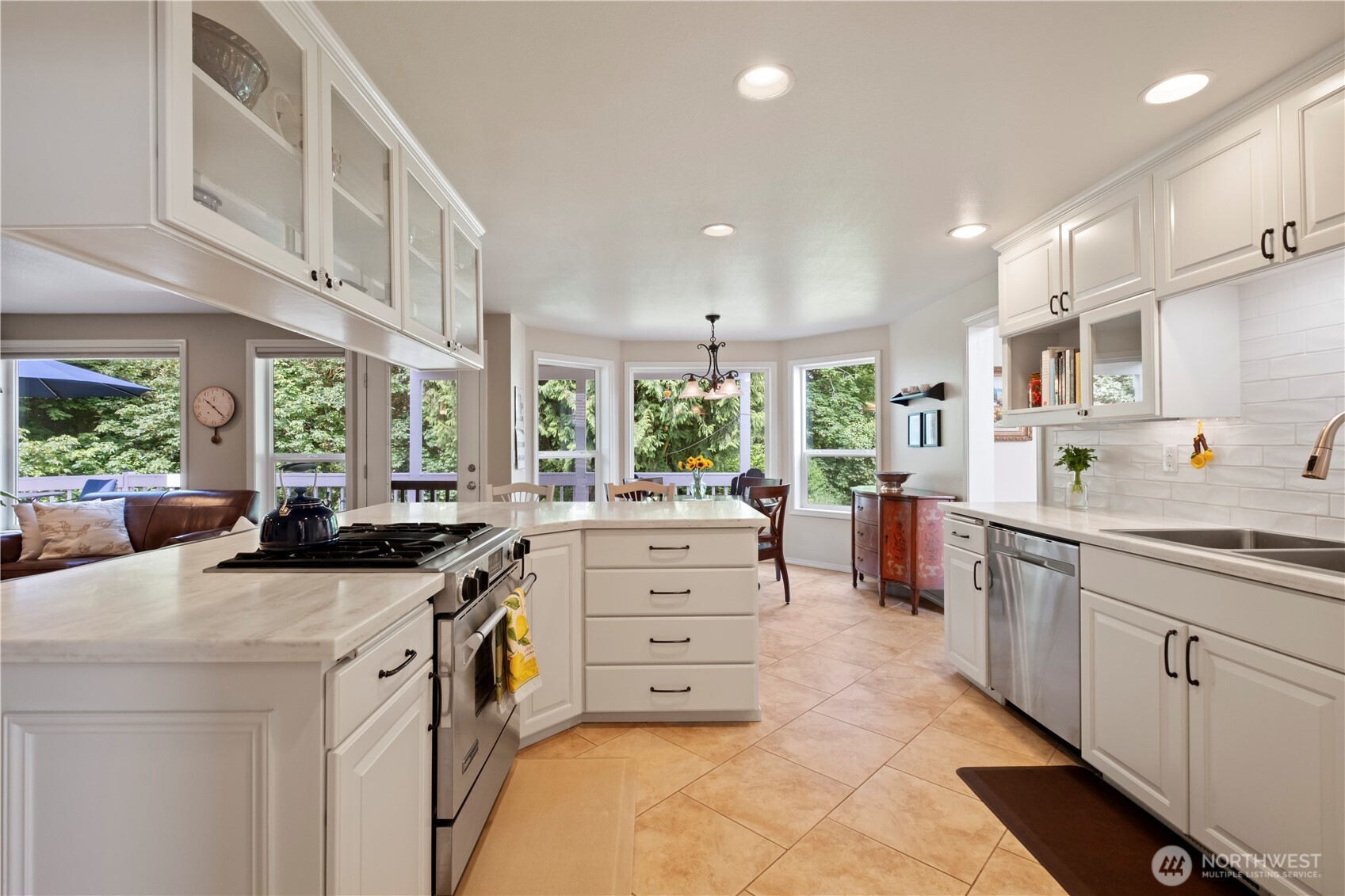 1702 14th Street SW Puyallup WA 98371