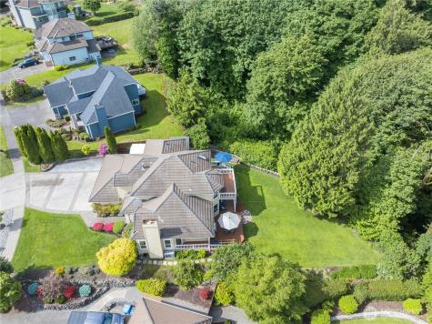 1702 14th Street SW Puyallup WA 98371