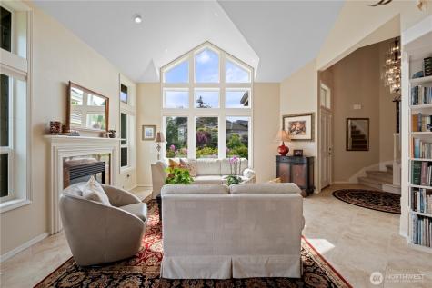 1702 14th Street SW Puyallup WA 98371