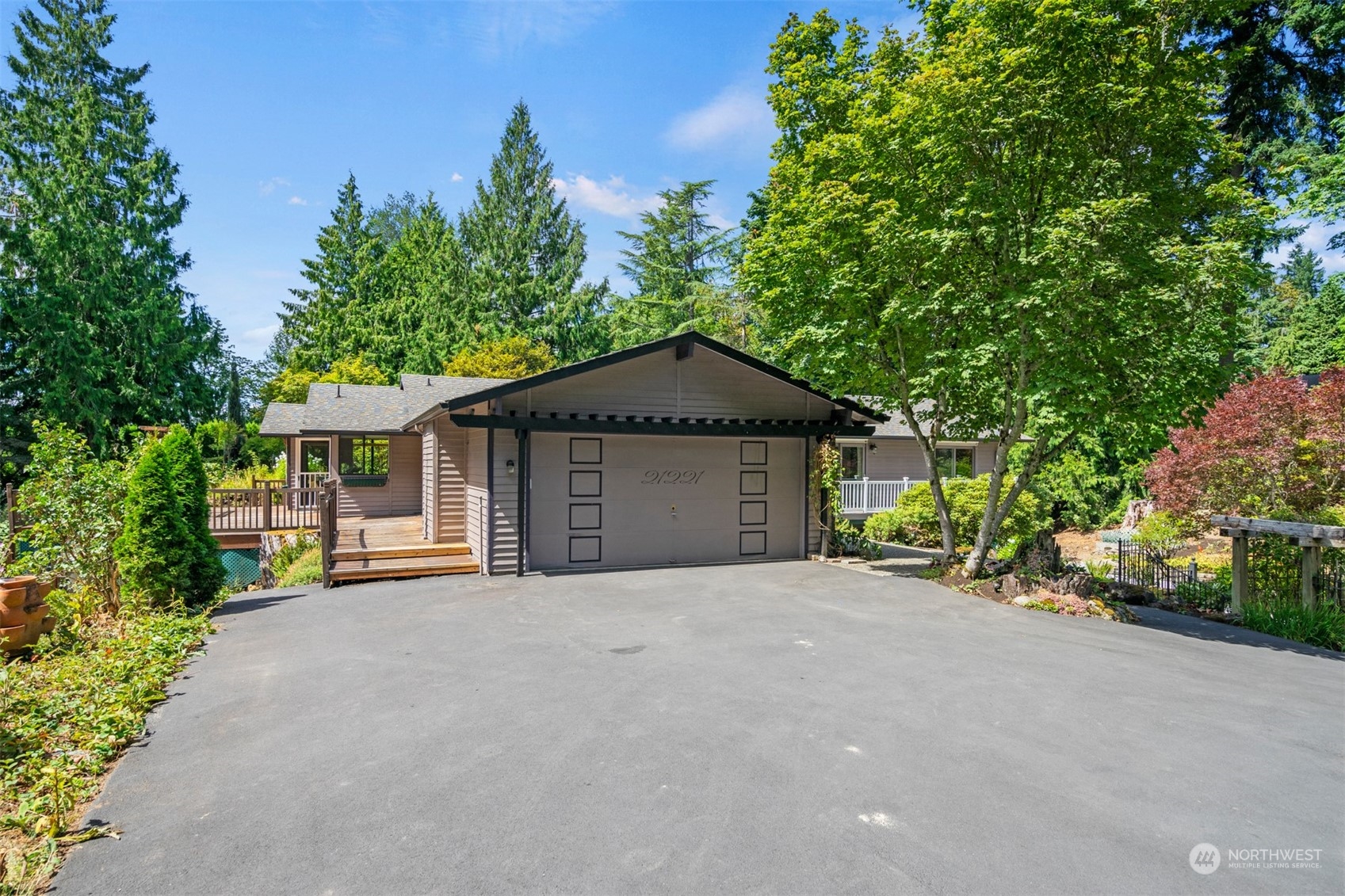 21221 142nd Avenue Se Kent WA 98042