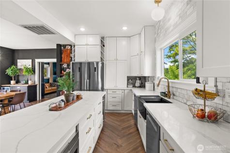 3637 A Street Tacoma WA 98418