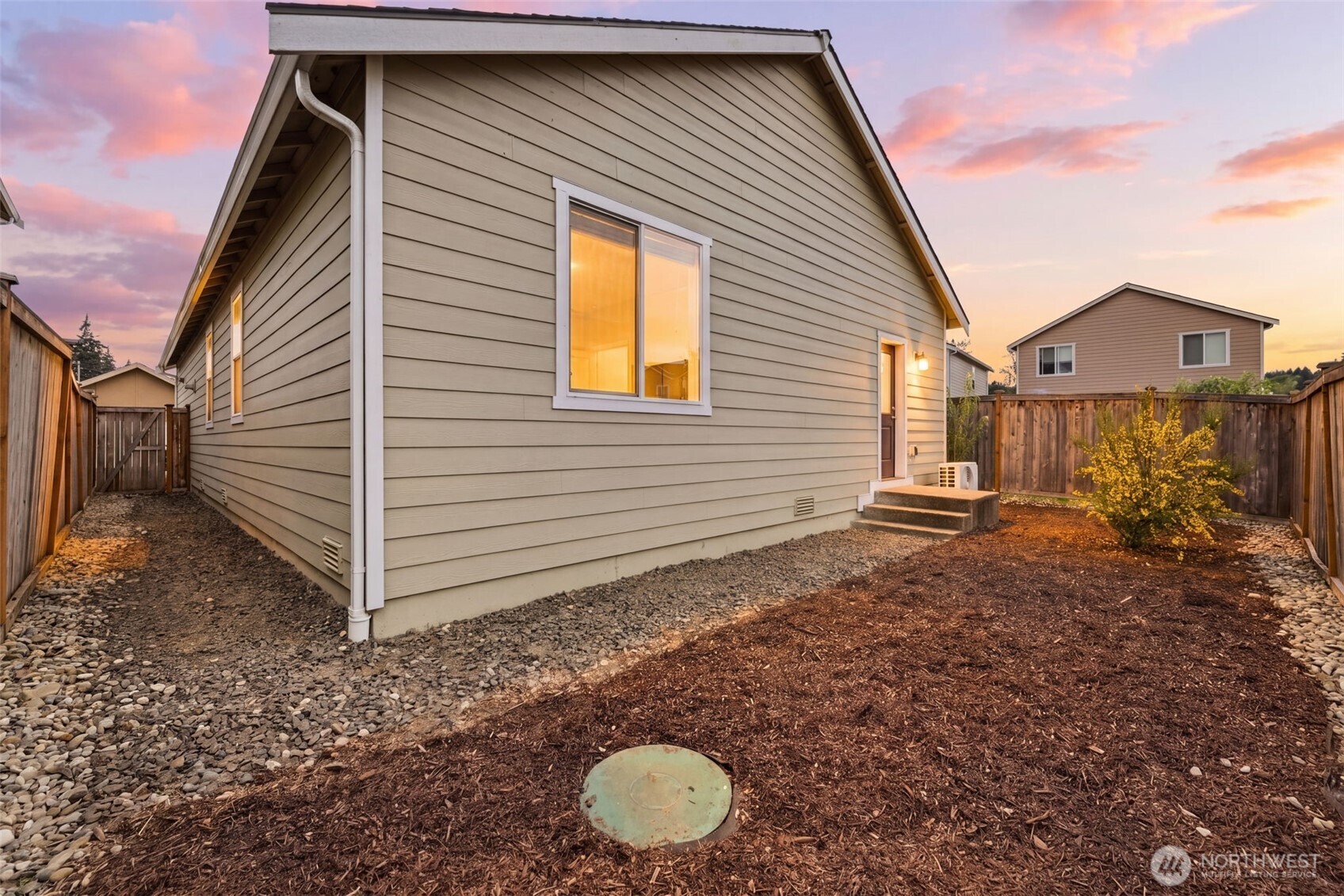 206 Russell Road Bremerton WA 98312