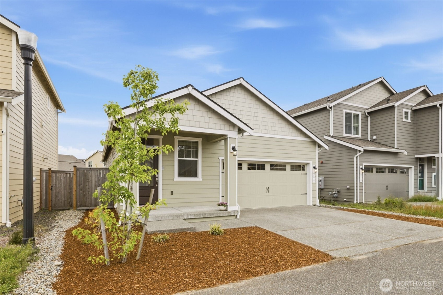 206 Russell Road Bremerton WA 98312