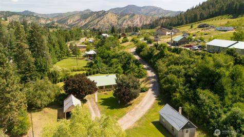 7220 Us Highway 97 Peshastin WA 98847