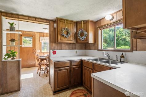 7220 Us Highway 97 Peshastin WA 98847