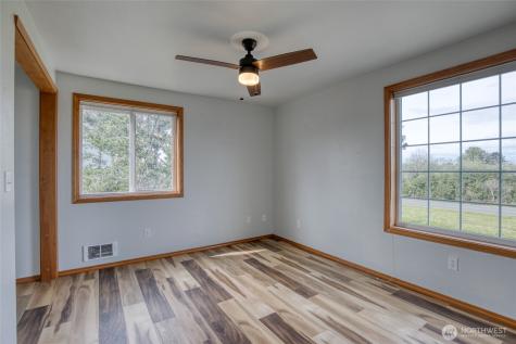 171 Marine View Drive SE Ocean Shores WA 98569