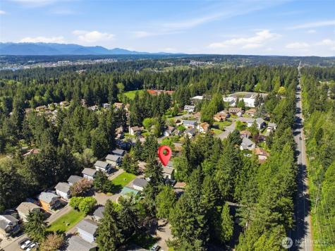 88 NW Lopez Lane Bremerton WA 98311