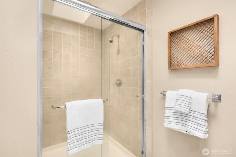 10920 80th Place NE Kirkland WA 98034