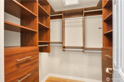10920 80th Place NE Kirkland WA 98034