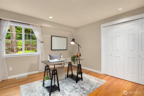 10920 80th Place NE Kirkland WA 98034