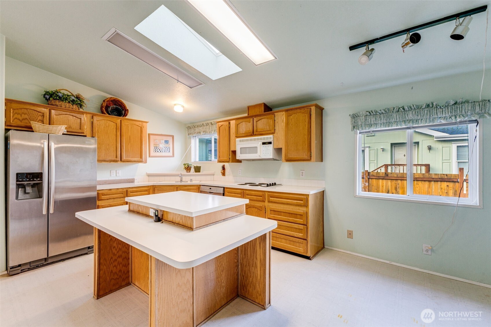 8009 195th Street E Spanaway WA 98387
