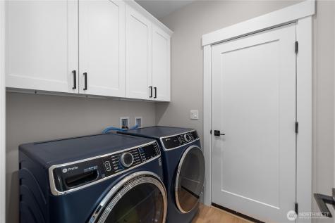 17 Ellen Lane Elma WA 98541