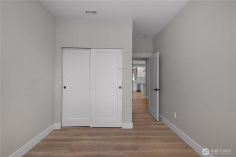 17 Ellen Lane Elma WA 98541