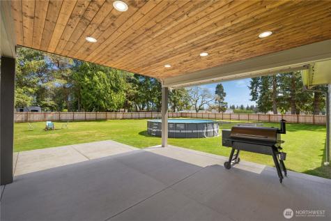 17 Ellen Lane Elma WA 98541