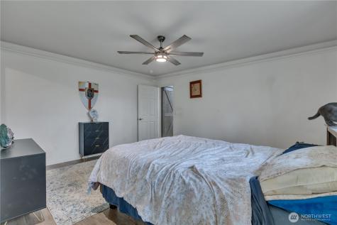 2456 Gillette Drive SE Port Orchard WA 98366