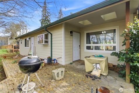 2456 Gillette Drive SE Port Orchard WA 98366