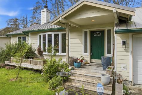 2456 Gillette Drive SE Port Orchard WA 98366