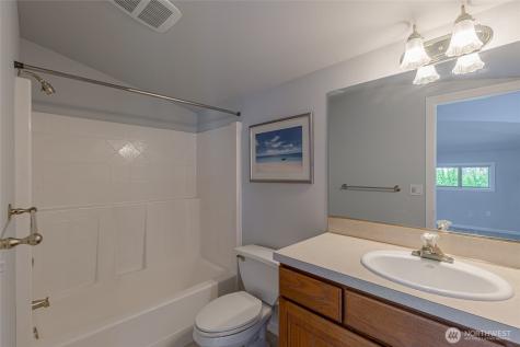5207 77th Court W University Place WA 98467