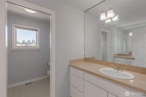 5207 77th Court W University Place WA 98467