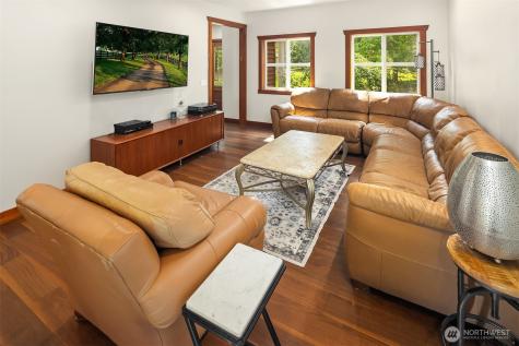 12619 444th Avenue SE North Bend WA 98045