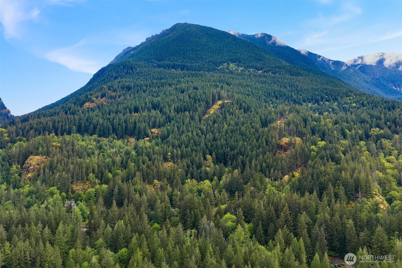 12619 444th Avenue SE North Bend WA 98045