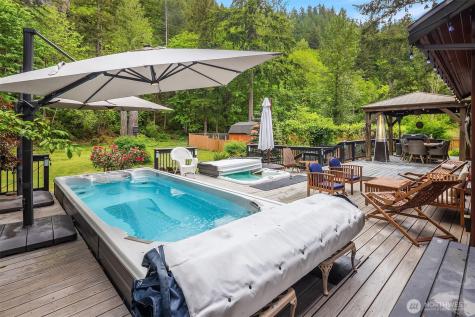 12619 444th Avenue SE North Bend WA 98045