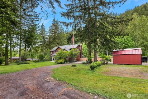 12619 444th Avenue SE North Bend WA 98045