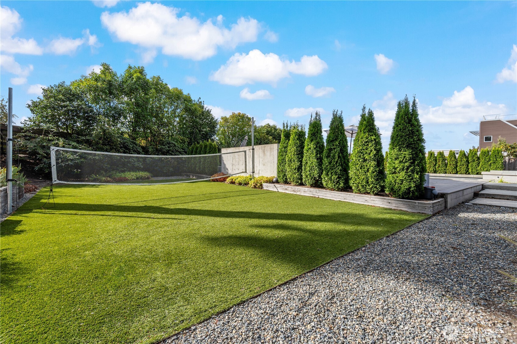 9135 NE 19th Street Clyde Hill WA 98004