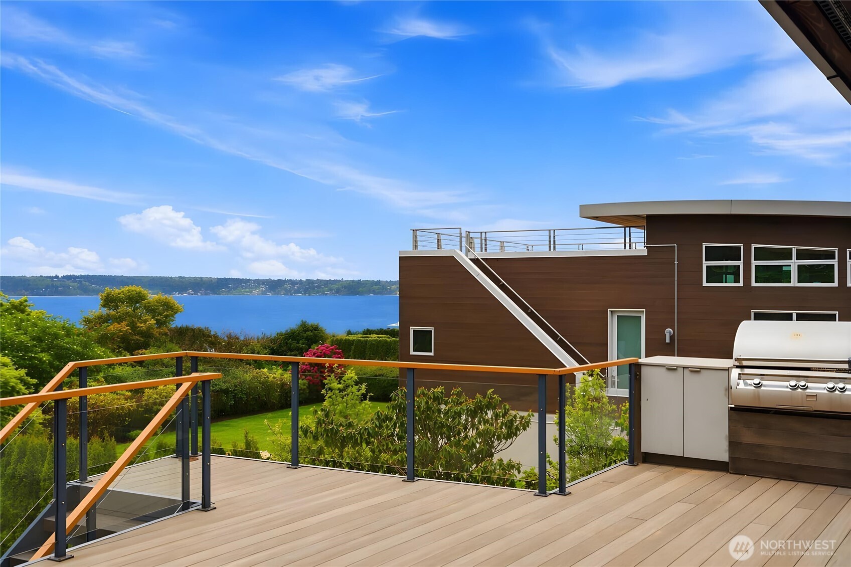 9135 NE 19th Street Clyde Hill WA 98004