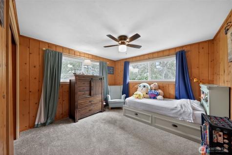 646 SE Ely Street Oak Harbor WA 98277
