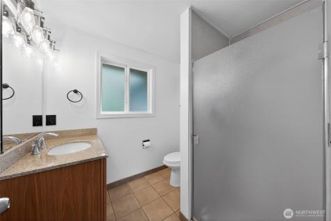 646 SE Ely Street Oak Harbor WA 98277