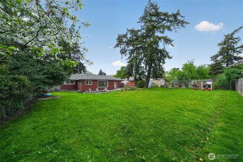 646 SE Ely Street Oak Harbor WA 98277
