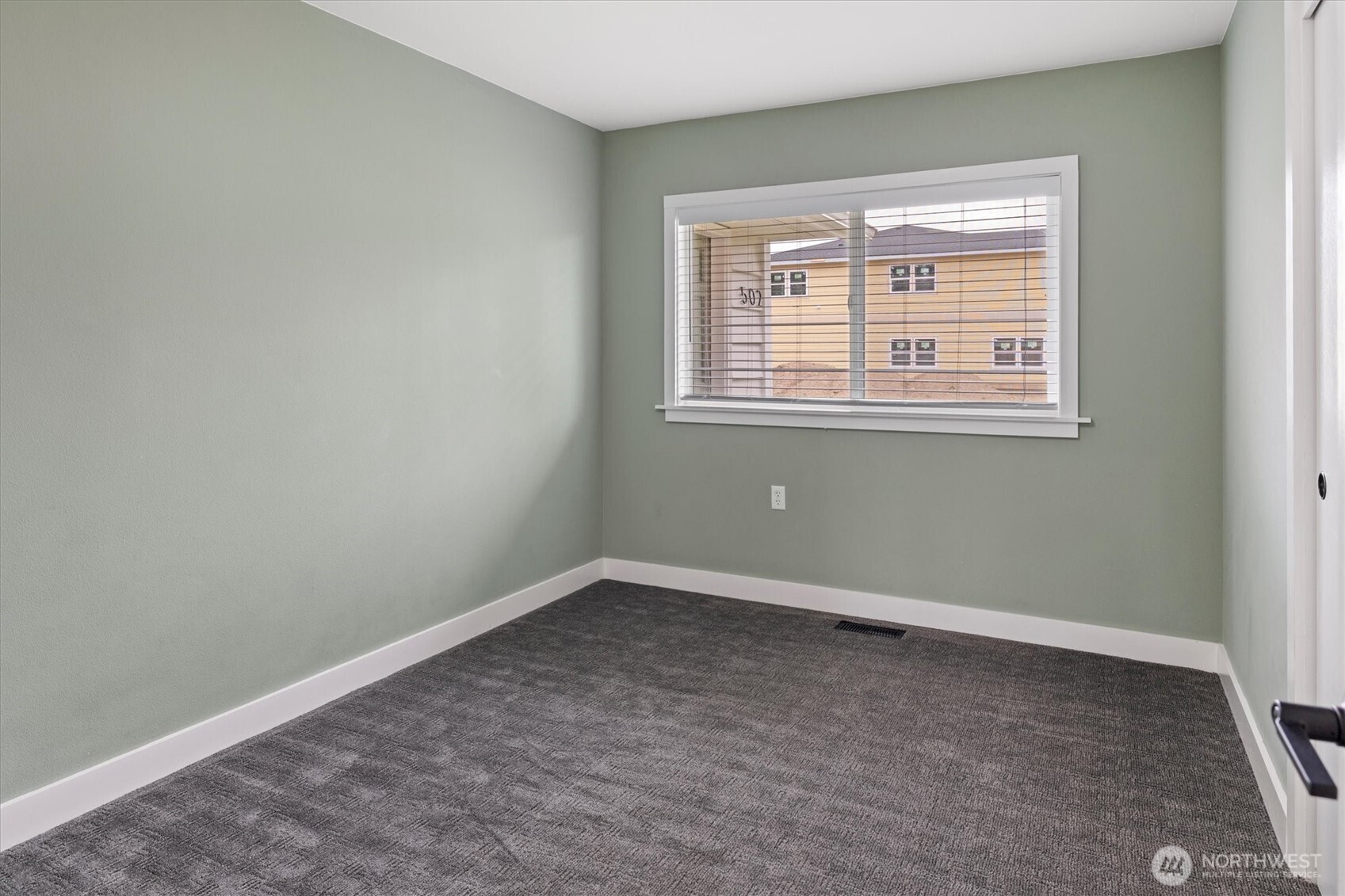 502 19th Street NW Puyallup WA 98371