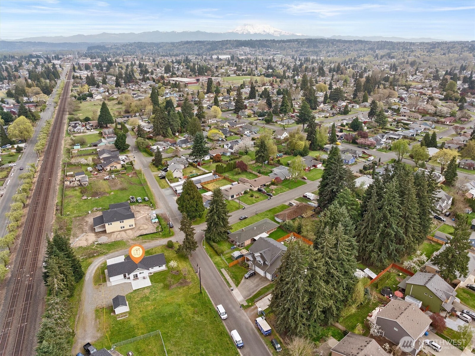 502 19th Street NW Puyallup WA 98371