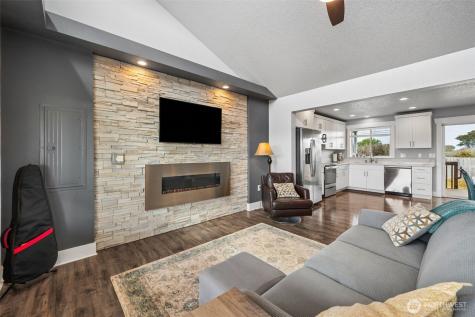 447 N Portal Loop SW Ocean Shores WA 98569