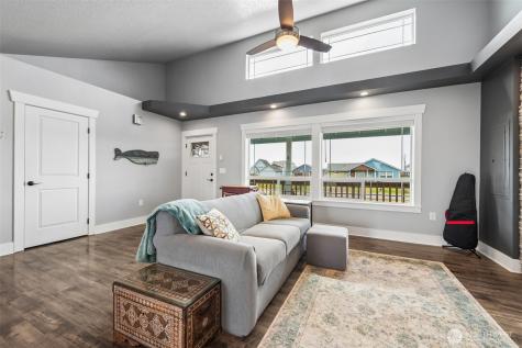 447 N Portal Loop SW Ocean Shores WA 98569