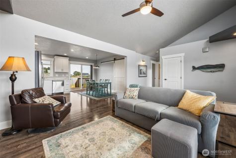 447 N Portal Loop SW Ocean Shores WA 98569