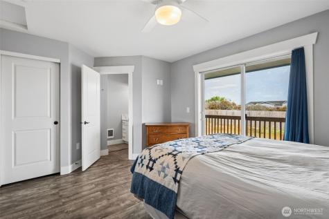 447 N Portal Loop SW Ocean Shores WA 98569