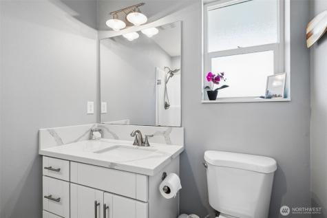 447 N Portal Loop SW Ocean Shores WA 98569