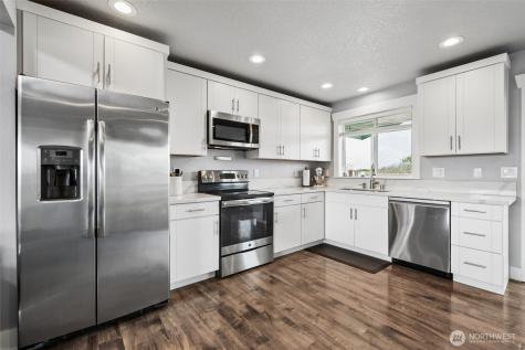 447 N Portal Loop SW Ocean Shores WA 98569